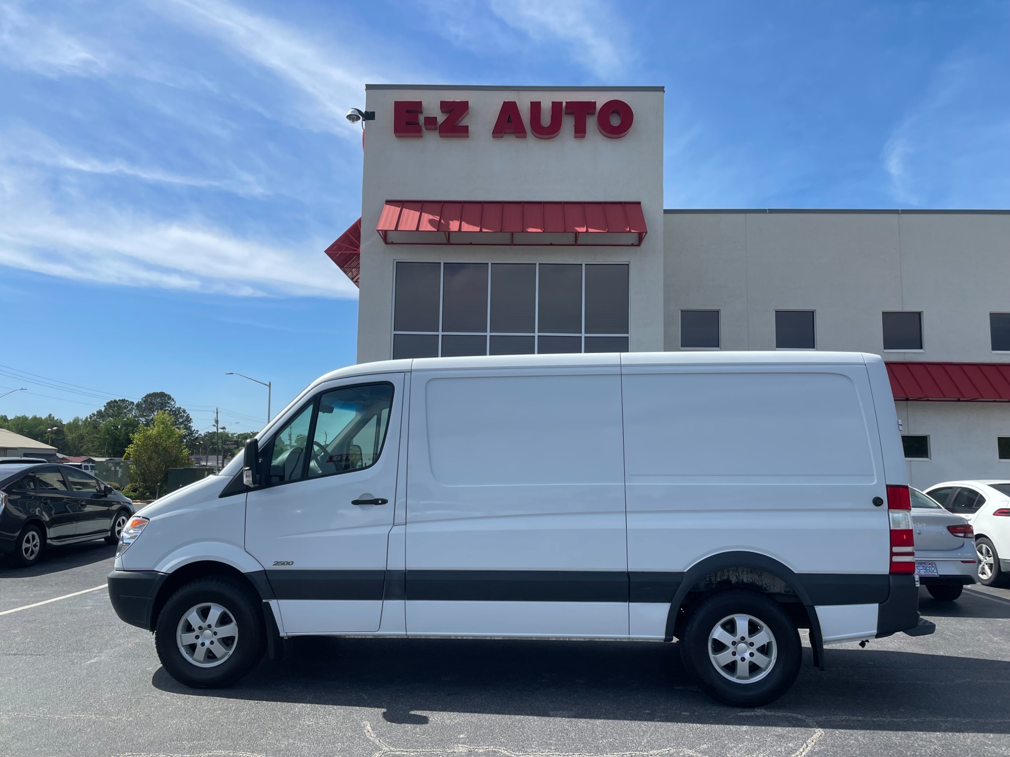 photo of 2010 Freightliner Sprinter 2500 