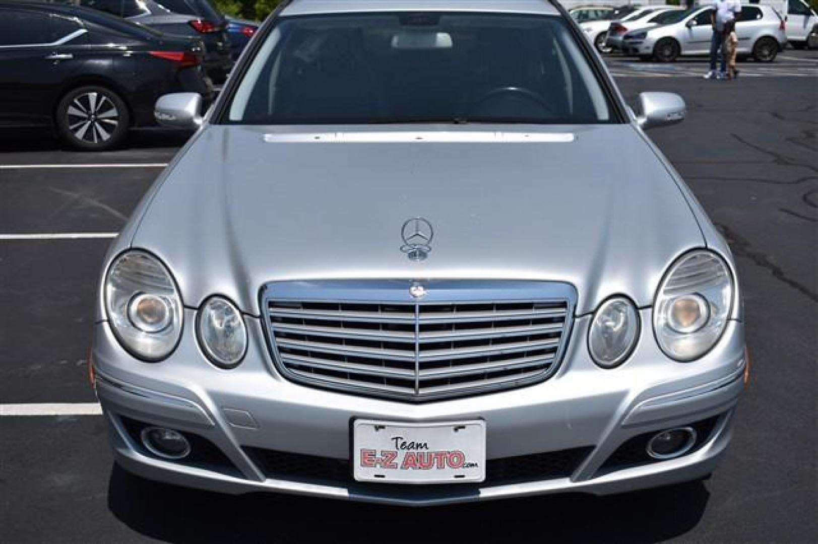 2007 Mercedes-Benz E-Class Wagon E350 4MATIC (WDBUH87X07X) , 5-Speed Automatic transmission, located at 3900 Bragg Blvd., Fayetteville, NC, 28303, (910) 868-3000, 35.081905, -78.943367 - T-8663-R1 - 2007 Mercedes-Benz E-Class Wagon WDBUH87X07X212750 - Photo#2