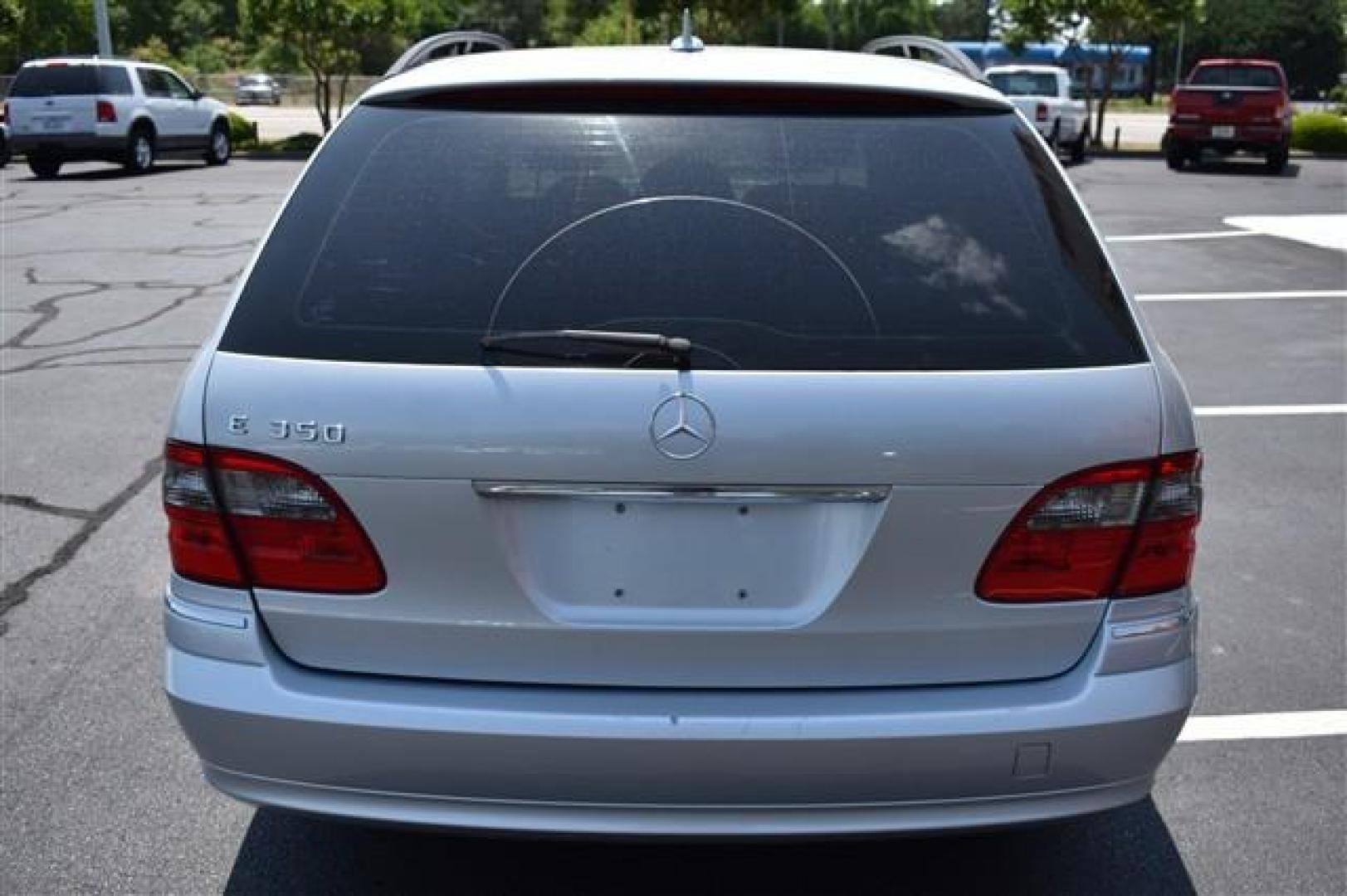 2007 Mercedes-Benz E-Class Wagon E350 4MATIC (WDBUH87X07X) , 5-Speed Automatic transmission, located at 3900 Bragg Blvd., Fayetteville, NC, 28303, (910) 868-3000, 35.081905, -78.943367 - T-8663-R1 - 2007 Mercedes-Benz E-Class Wagon WDBUH87X07X212750 - Photo#3