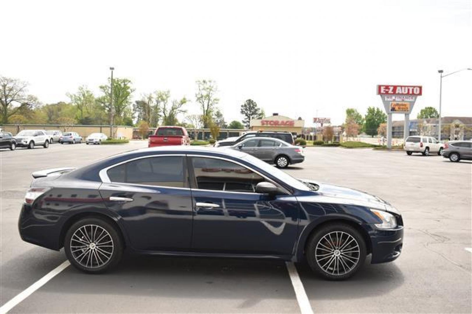 2012 Blue /Black Nissan Maxima S (1N4AA5AP3CC) , Continuously Variable Transmission transmission, located at 3900 Bragg Blvd., Fayetteville, NC, 28303, (910) 868-3000, 35.081905, -78.943367 - T-8771-R1 - 2012 Nissan Maxima 1N4AA5AP3CC841281 - Photo#1