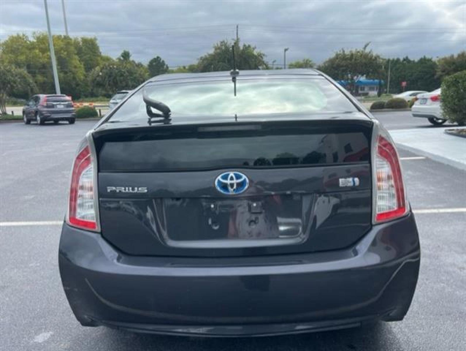 2015 Winter Gray Metallic Toyota Prius Four (JTDKN3DU5F0) , Continuously Variable Transmission transmission, located at 3900 Bragg Blvd., Fayetteville, NC, 28303, (910) 868-3000, 35.081905, -78.943367 - T-9453 - 2015 Toyota Prius JTDKN3DU5F0404994 - Photo #4