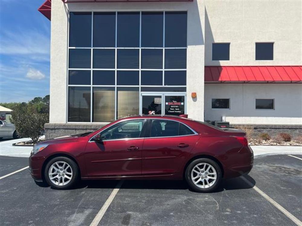 2016 Baroque Red Metallic Chevrolet Malibu Limited 1LT (1G11C5SA3GF) , 6-Speed Automatic transmission, located at 3900 Bragg Blvd., Fayetteville, NC, 28303, (910) 868-3000, 35.081905, -78.943367 - Photo #0