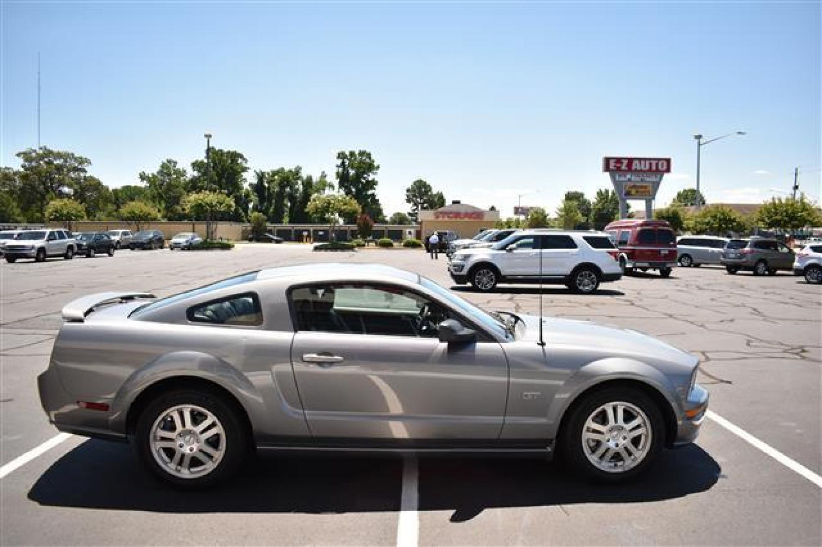 2007 Tungsten Grey Metallic Ford Mustang GT Premium Coupe (1ZVHT82HX75) , located at 3900 Bragg Blvd., Fayetteville, NC, 28303, (910) 868-3000, 35.081905, -78.943367 - Photo#1