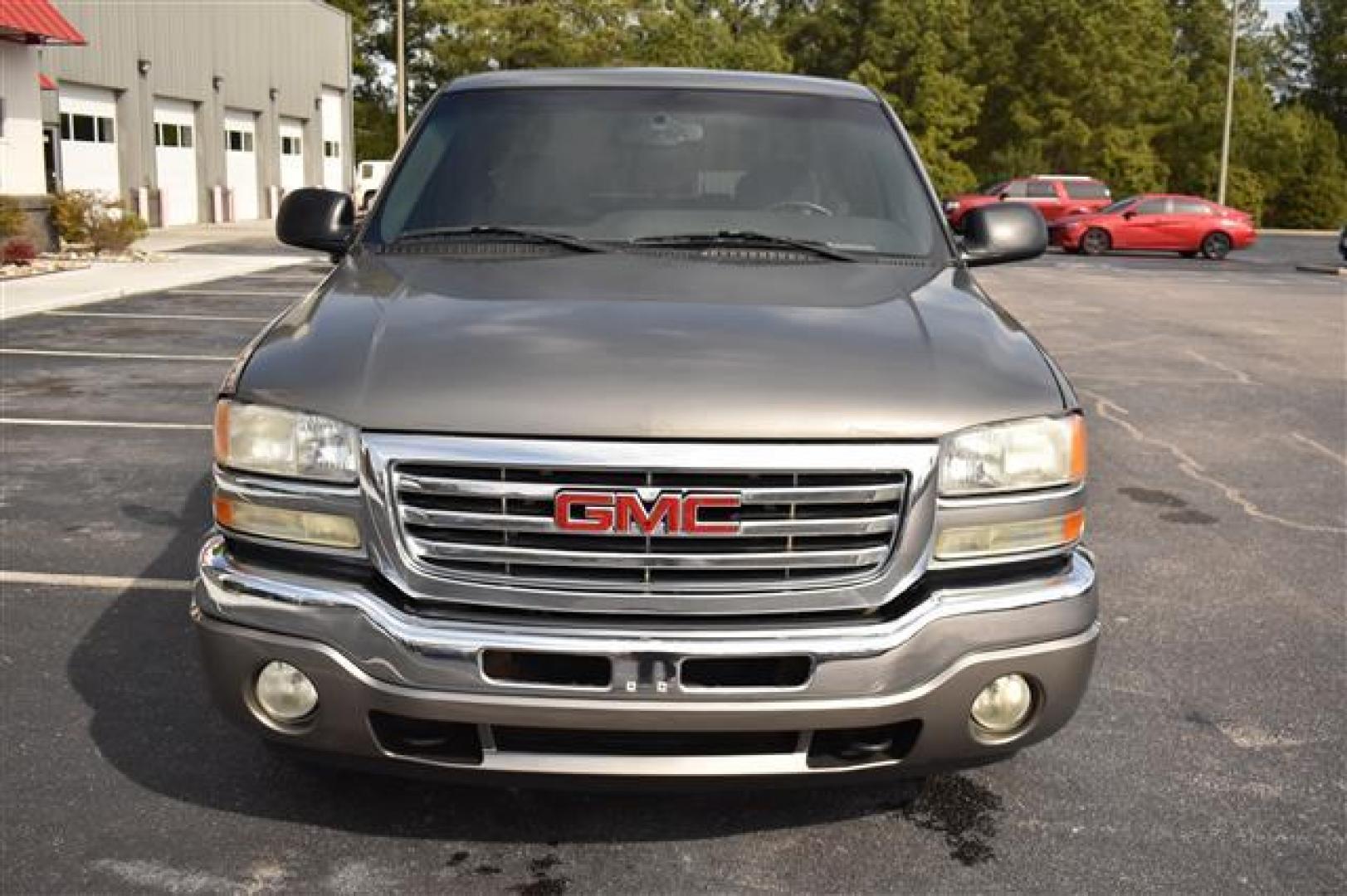 2006 Gray GMC Sierra 1500 SLE1 Ext. Cab 2WD (1GTEC19V96Z) , 4-Speed Automatic transmission, located at 3900 Bragg Blvd., Fayetteville, NC, 28303, (910) 868-3000, 35.081905, -78.943367 - Photo#2