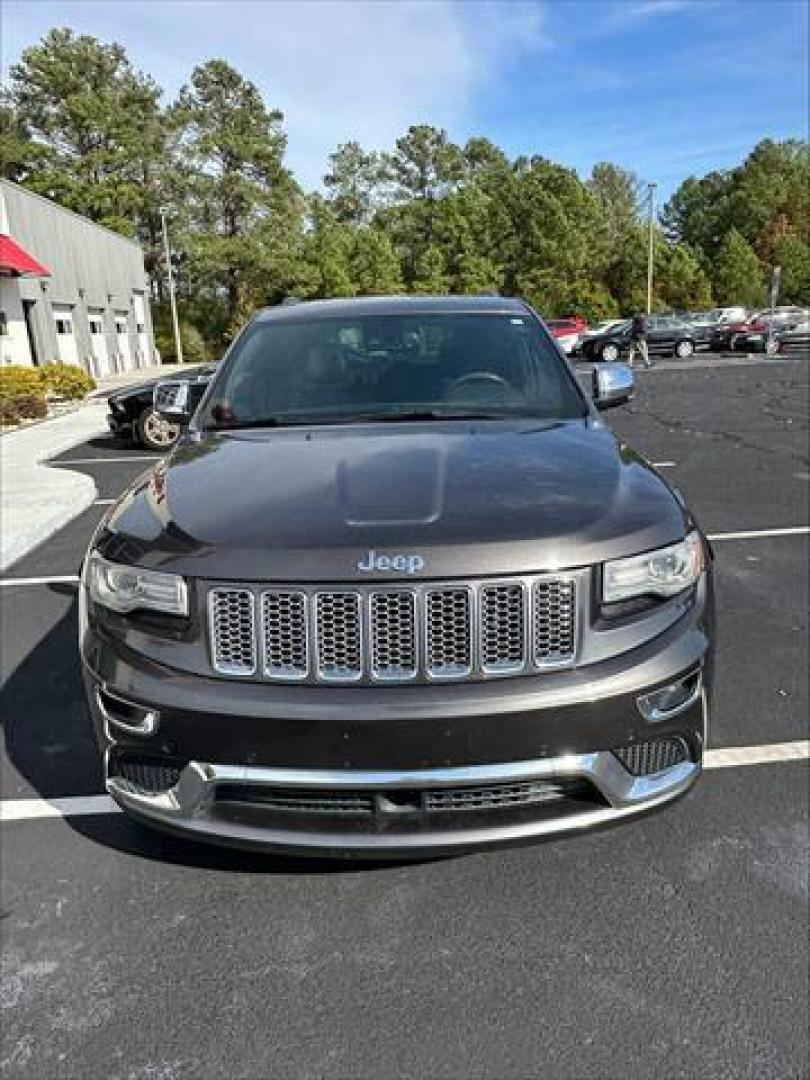 2014 Gray Jeep Grand Cherokee Summit 4WD (1C4RJFJG0EC) , 5-Speed Automatic transmission, located at 3900 Bragg Blvd., Fayetteville, NC, 28303, (910) 868-3000, 35.081905, -78.943367 - T-9583-R - 2014 Jeep Grand Cherokee 1C4RJFJG0EC214205 - Photo#1