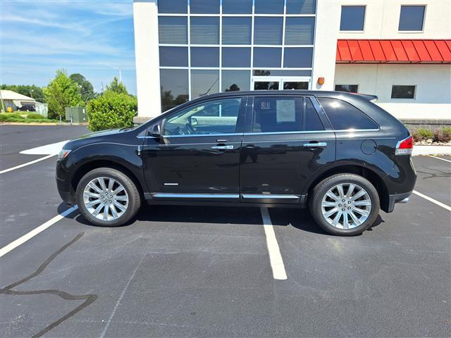 photo of 2014 Lincoln MKX SPORT UTILITY 4-DR
