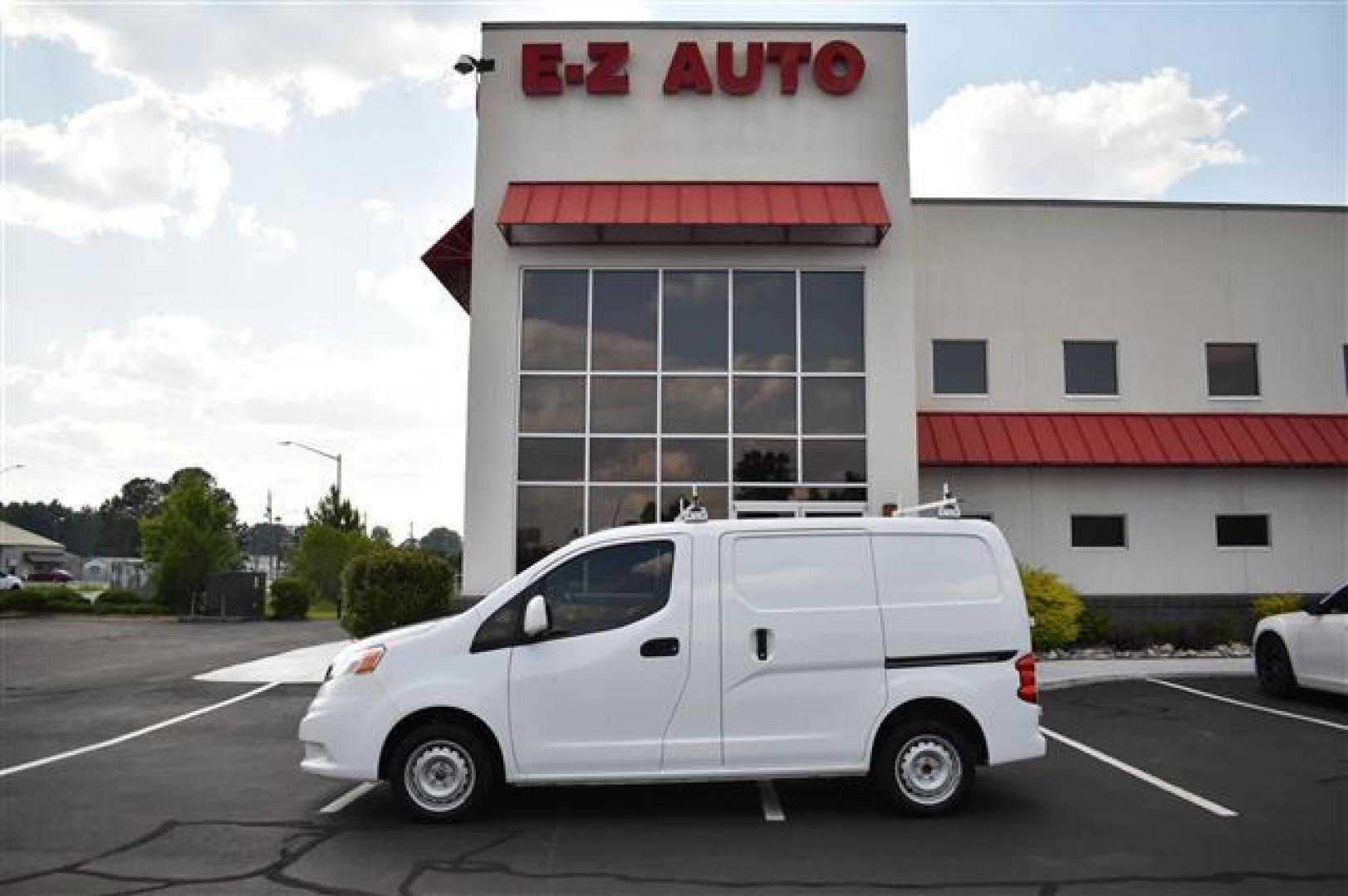 2020 Fresh Powder Nissan NV200 SV (3N6CM0KNXLK) , Continuously Variable Transmission transmission, located at 3900 Bragg Blvd., Fayetteville, NC, 28303, (910) 868-3000, 35.081905, -78.943367 - T-9615 - 2020 Nissan NV200 3N6CM0KNXLK696922 - Photo#0