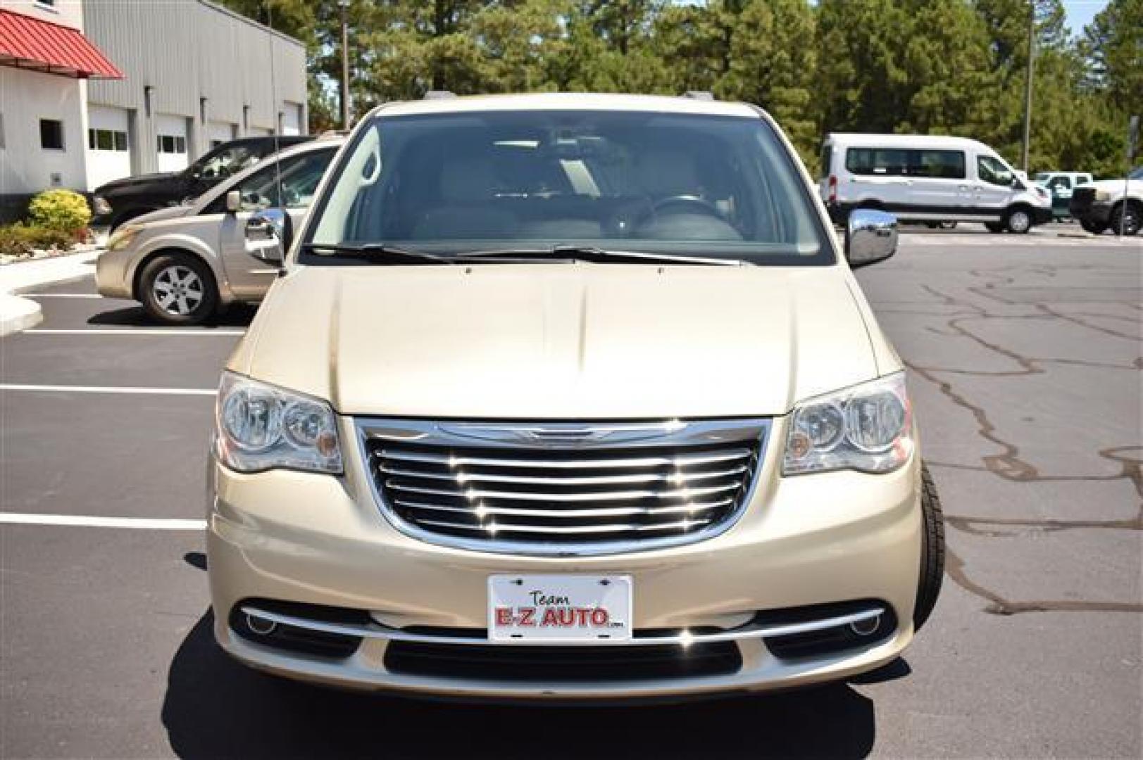 2012 Beige Chrysler Town and Country Touring-L (2C4RC1CG3CR) , 6-Speed Automatic transmission, located at 3900 Bragg Blvd., Fayetteville, NC, 28303, (910) 868-3000, 35.081905, -78.943367 - T-9621-R - 2012 Chrysler Town and Country 2C4RC1CG3CR146089 - Photo#2