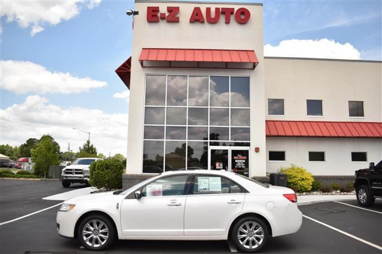 2012 White Platinum Metallic Tri Coat Lincoln MKZ FWD (3LNHL2GC9CR) , 6-Speed Automatic transmission, located at 3900 Bragg Blvd., Fayetteville, NC, 28303, (910) 868-3000, 35.081905, -78.943367 - T-9623 - 2012 Lincoln MKZ 3LNHL2GC9CR824116 - Photo#0