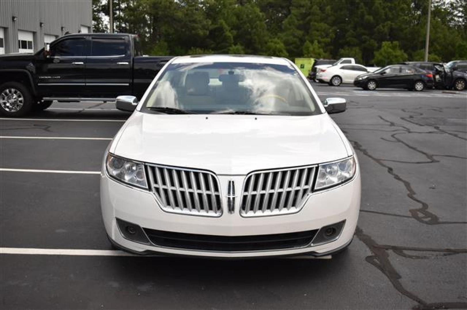 2012 White Platinum Metallic Tri Coat Lincoln MKZ FWD (3LNHL2GC9CR) , 6-Speed Automatic transmission, located at 3900 Bragg Blvd., Fayetteville, NC, 28303, (910) 868-3000, 35.081905, -78.943367 - T-9623 - 2012 Lincoln MKZ 3LNHL2GC9CR824116 - Photo#2