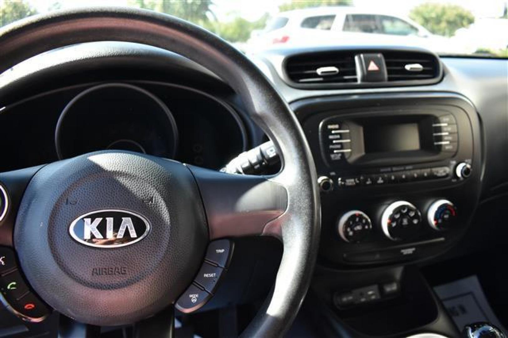 2016 Shadow Black Kia Soul Base 6M (KNDJN2A25G7) , 6-Speed Manual transmission, located at 3900 Bragg Blvd., Fayetteville, NC, 28303, (910) 868-3000, 35.081905, -78.943367 - T-9625 - 2016 Kia Soul KNDJN2A25G7387020 - Photo#7