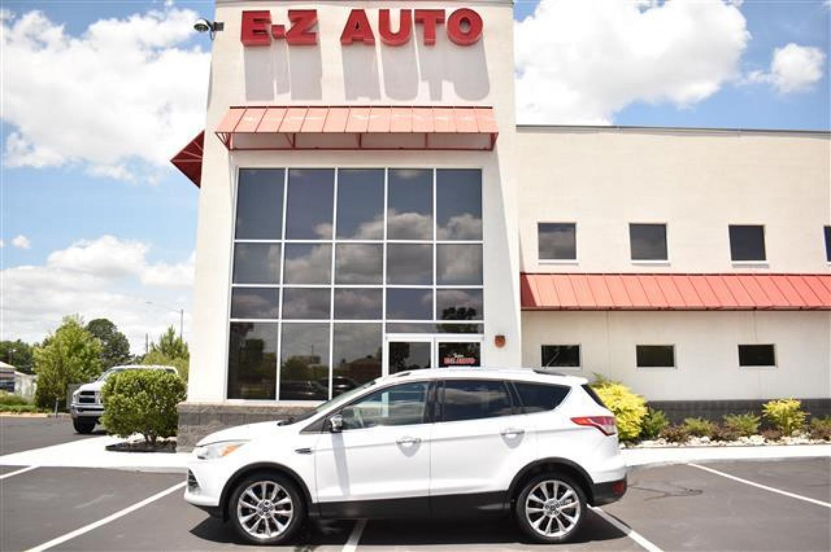 2016 White Ford Escape SE FWD (1FMCU0G75GU) , 6-Speed Automatic transmission, located at 3900 Bragg Blvd., Fayetteville, NC, 28303, (910) 868-3000, 35.081905, -78.943367 - T-9643 - 2016 Ford Escape 1FMCU0G75GUC19197 - Photo#0