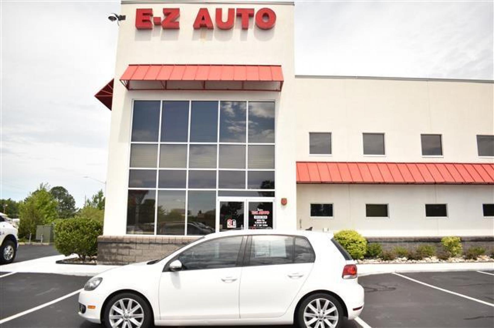 2011 Candy White Volkswagen Golf 2.0L 4-Door TDI (WVWDM7AJ0BW) , 6-Speed Automatic transmission, located at 3900 Bragg Blvd., Fayetteville, NC, 28303, (910) 868-3000, 35.081905, -78.943367 - T-9653 - 2011 Volkswagen Golf WVWDM7AJ0BW339086 - Photo#0