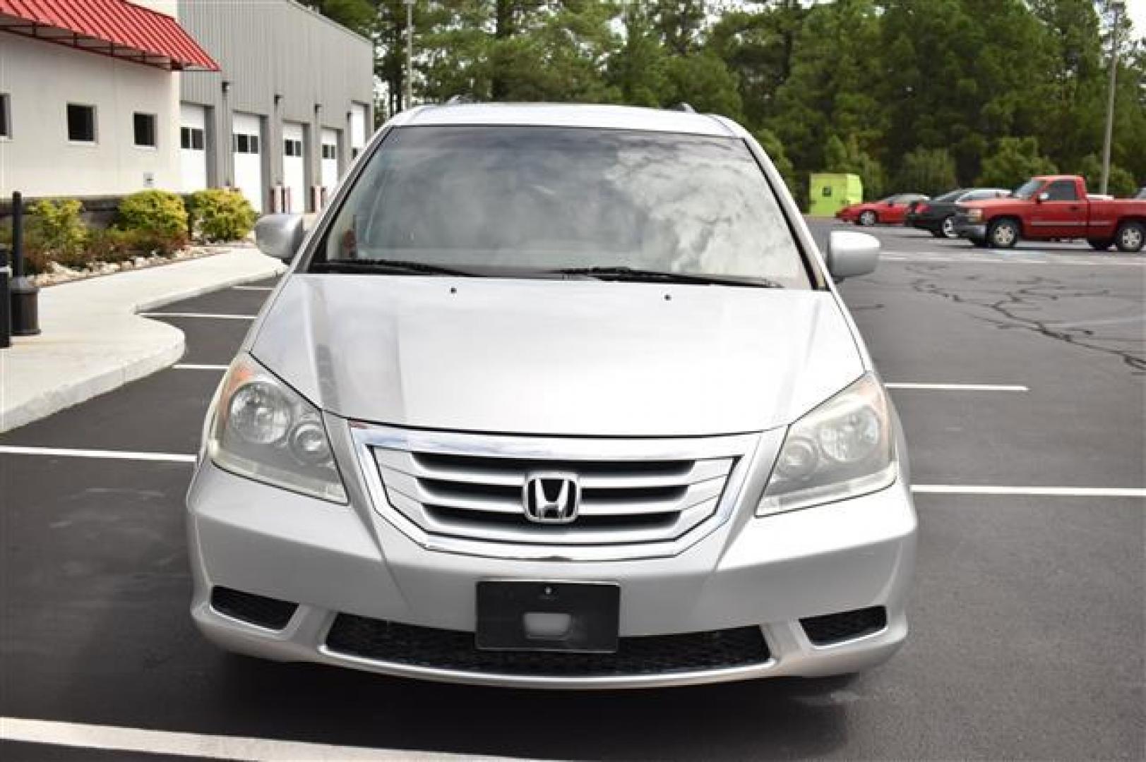 2010 Silver /Gray Honda Odyssey EX (5FNRL3H41AB) , 5-Speed Automatic transmission, located at 3900 Bragg Blvd., Fayetteville, NC, 28303, (910) 868-3000, 35.081905, -78.943367 - T-9656 - 2010 Honda Odyssey 5FNRL3H41AB075848 - Photo#2