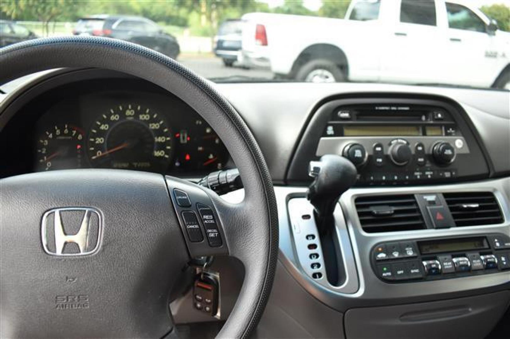 2010 Silver /Gray Honda Odyssey EX (5FNRL3H41AB) , 5-Speed Automatic transmission, located at 3900 Bragg Blvd., Fayetteville, NC, 28303, (910) 868-3000, 35.081905, -78.943367 - T-9656 - 2010 Honda Odyssey 5FNRL3H41AB075848 - Photo#8