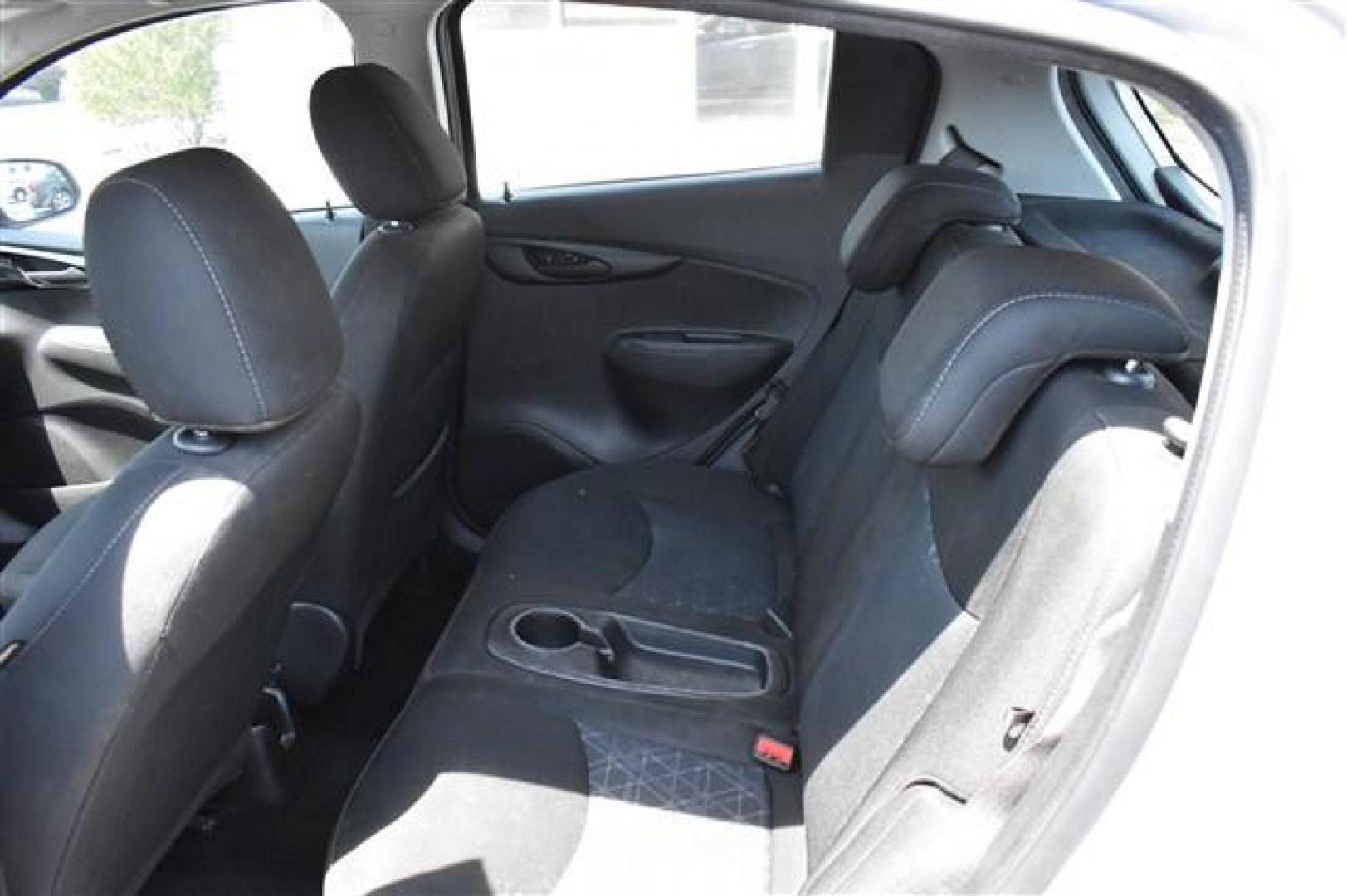 2021 Silver Chevrolet Spark 1LT CVT (KL8CD6SAXMC) , Continuously Variable Transmission transmission, located at 3900 Bragg Blvd., Fayetteville, NC, 28303, (910) 868-3000, 35.081905, -78.943367 - T-9660 - 2021 Chevrolet Spark KL8CD6SAXMC744230 - Photo#6