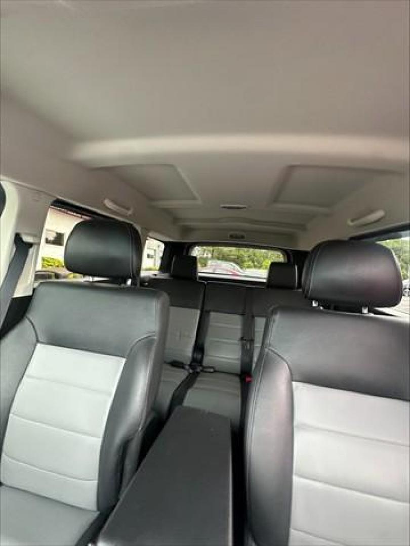 2010 Silver Dodge Nitro SXT 4WD (1D4PU5GX0AW) , 5-Speed Automatic transmission, located at 3900 Bragg Blvd., Fayetteville, NC, 28303, (910) 868-3000, 35.081905, -78.943367 - T-9690-R - 2010 Dodge Nitro 1D4PU5GX0AW108963- Photo#7
