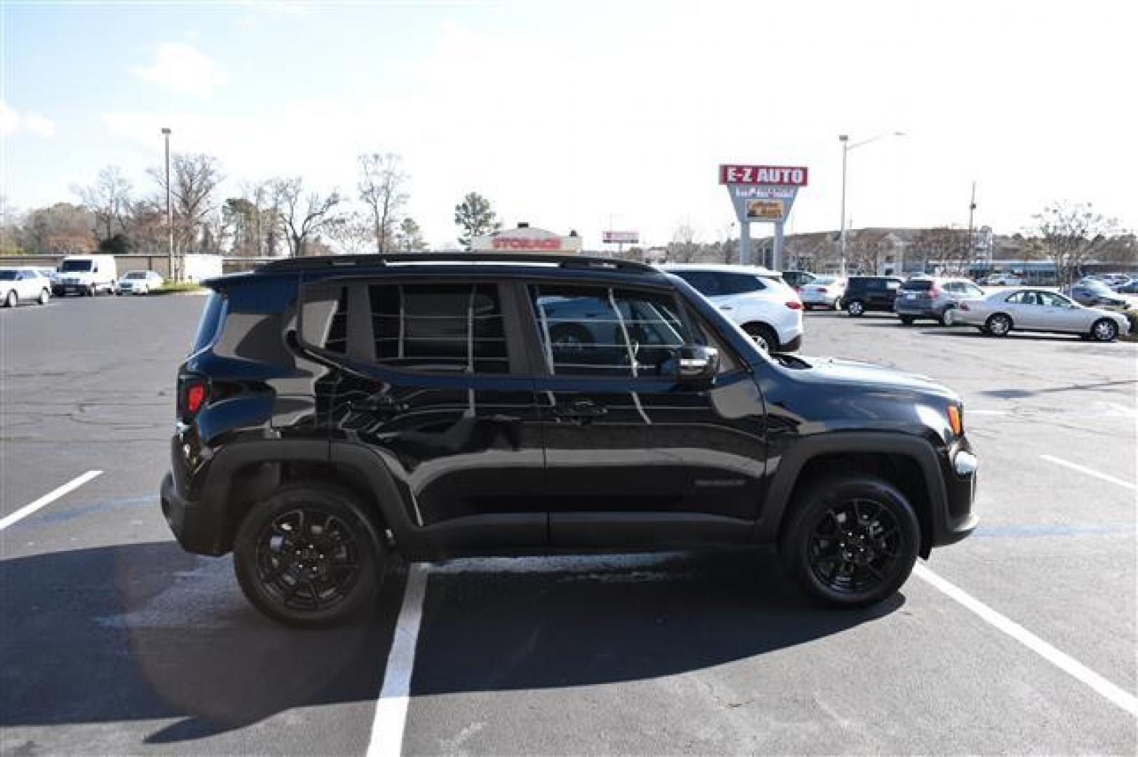 2019 Black Clear Coat Jeep Renegade Latitude 4WD (ZACNJBB12KP) , 9-Speed Automatic transmission, located at 3900 Bragg Blvd., Fayetteville, NC, 28303, (910) 868-3000, 35.081905, -78.943367 - T-9743 - 2019 Jeep Renegade ZACNJBB12KPK11585 - Photo#1