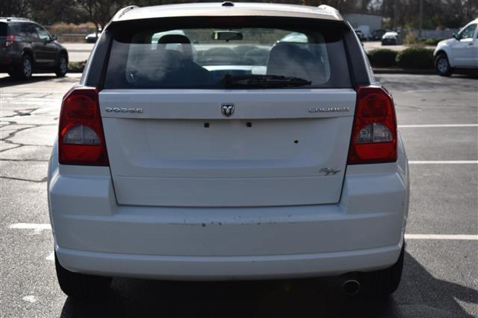 2009 Stone White Dodge Caliber R/T (1B3HB78B59D) , Continuously Variable Transmission transmission, located at 3900 Bragg Blvd., Fayetteville, NC, 28303, (910) 868-3000, 35.081905, -78.943367 - T-9750 - 2009 Dodge Caliber 1B3HB78B59D223993 - Photo#3