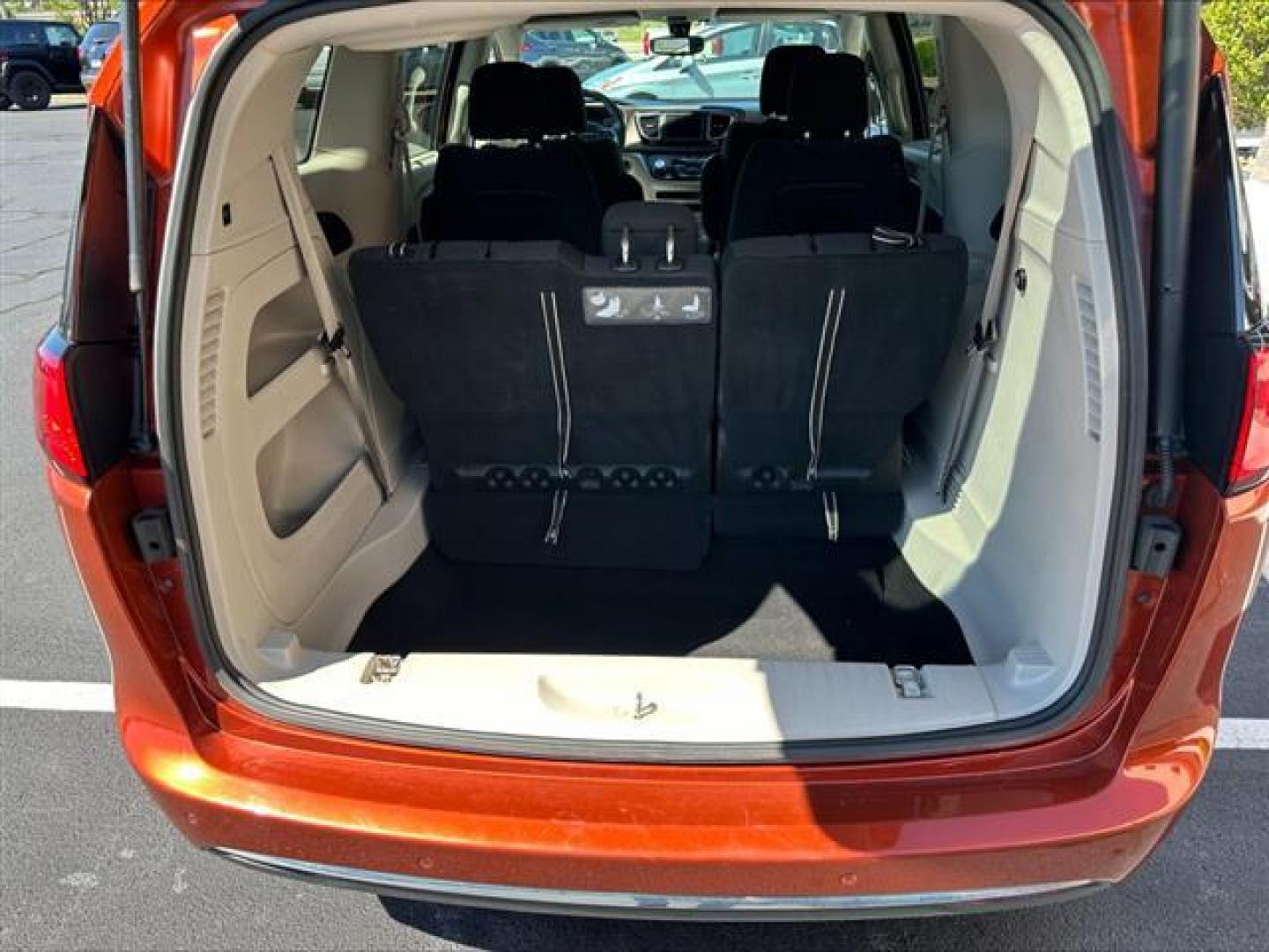2018 Orange Chrysler Pacifica Touring Plus (2C4RC1FG6JR) , 9-Speed Automatic transmission, located at 3900 Bragg Blvd., Fayetteville, NC, 28303, (910) 868-3000, 35.081905, -78.943367 - Photo#4