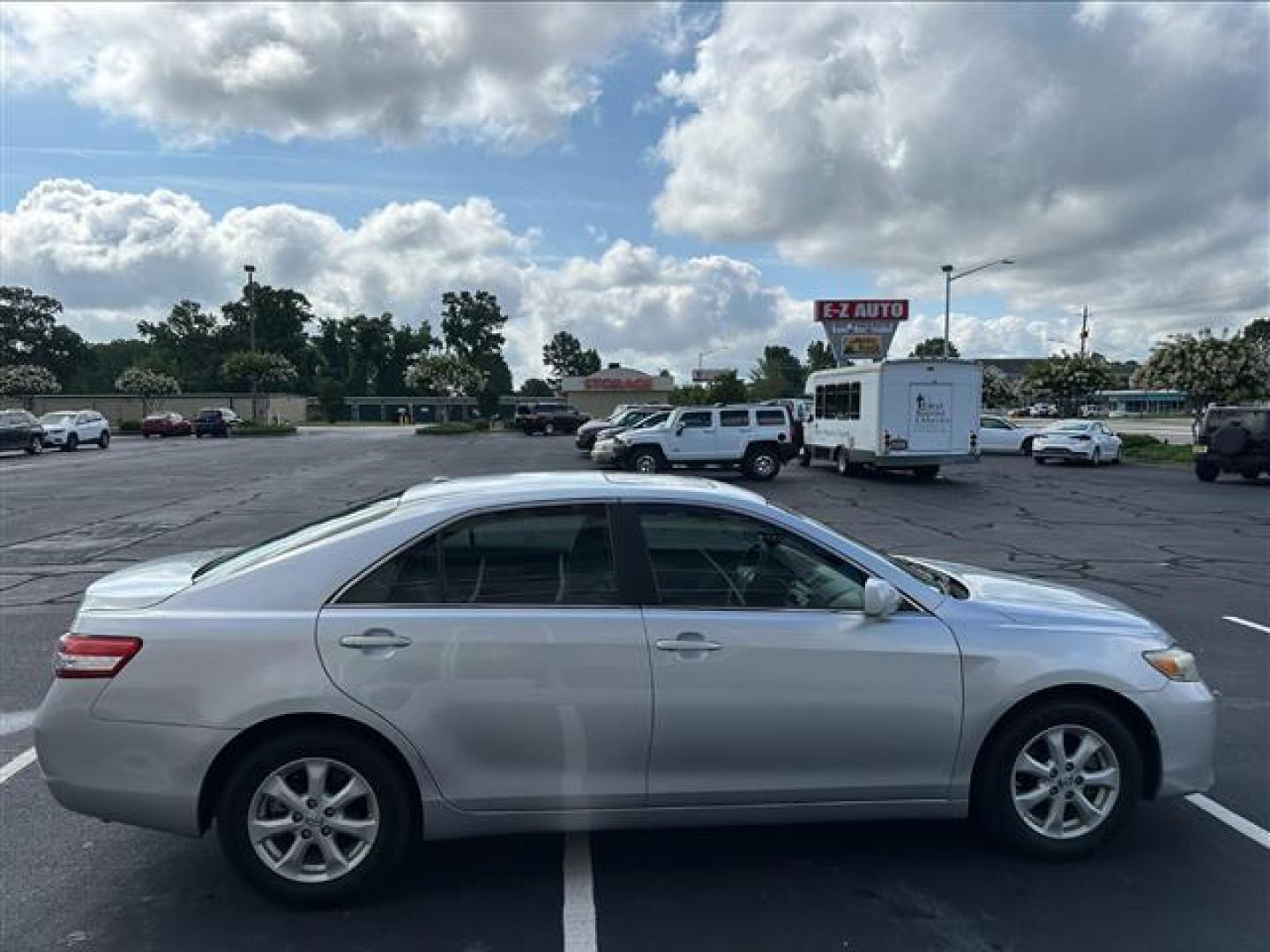 2011 Silver Toyota Camry LE 6-Spd AT (4T1BF3EK1BU) , 6-Speed Automatic transmission, located at 3900 Bragg Blvd., Fayetteville, NC, 28303, (910) 868-3000, 35.081905, -78.943367 - T-9835 - 2011 Toyota Camry 4T1BF3EK1BU210634 - Photo#2