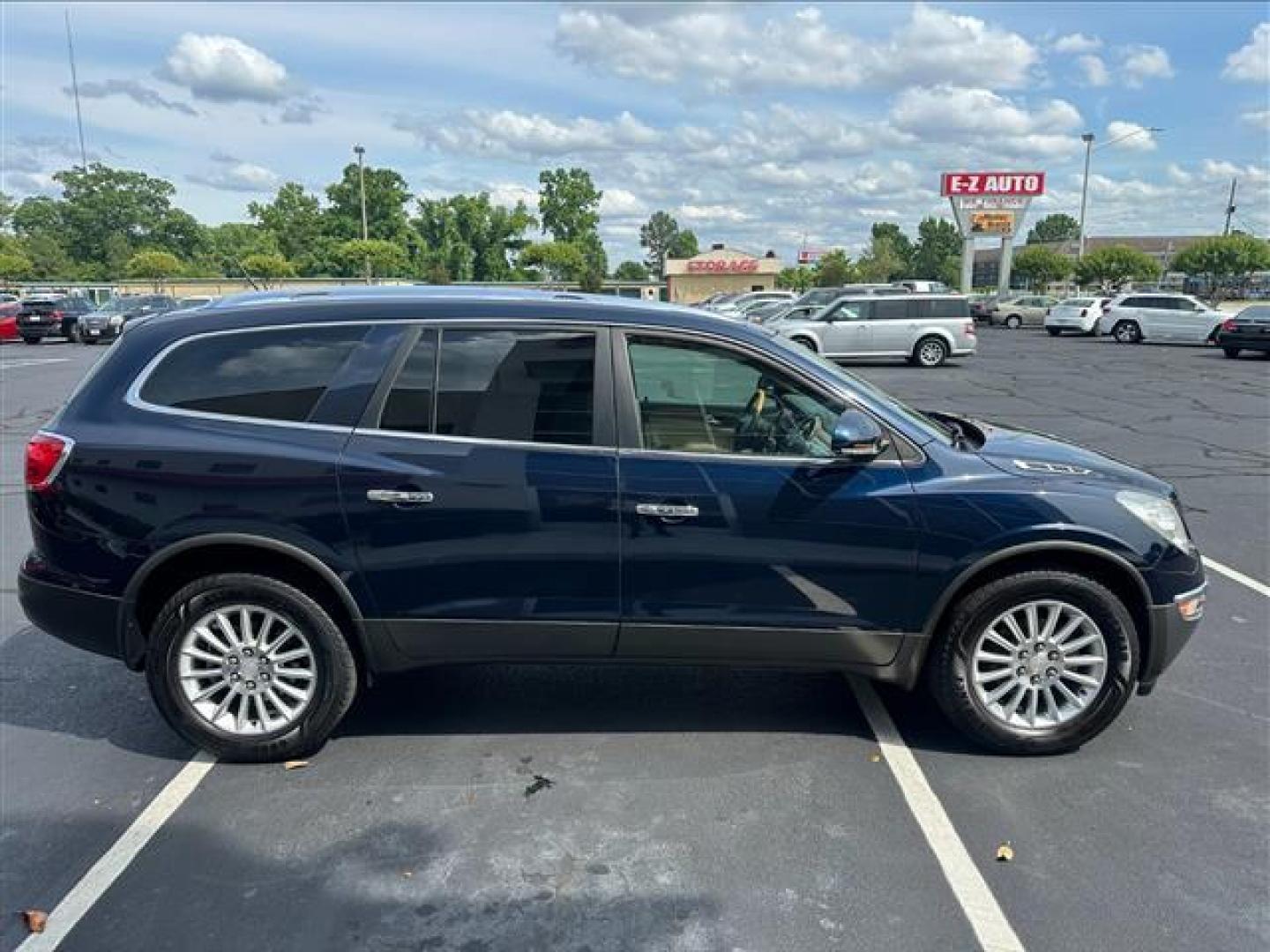2012 Blue Buick Enclave Leather FWD (5GAKRCED4CJ) , 6-Speed Automatic Overdrive transmission, located at 3900 Bragg Blvd., Fayetteville, NC, 28303, (910) 868-3000, 35.081905, -78.943367 - T-9837 - 2012 Buick Enclave 5GAKRCED4CJ113414 - Photo#2