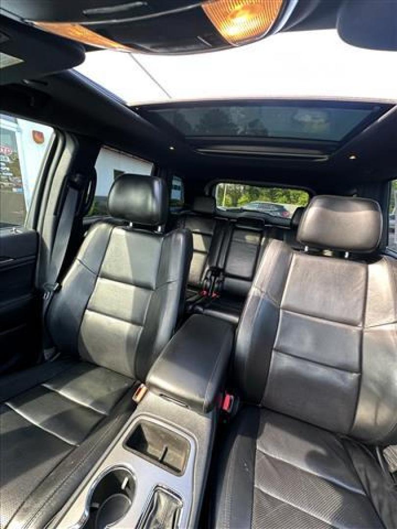 2018 Diamond Black Crystal Pearl Coat Jeep Grand Cherokee Limited 2WD (1C4RJEBG3JC) , 8-Speed Automatic transmission, located at 3900 Bragg Blvd., Fayetteville, NC, 28303, (910) 868-3000, 35.081905, -78.943367 - T-9852 - 2018 Jeep Grand Cherokee 1C4RJEBG3JC131838 - Photo#8