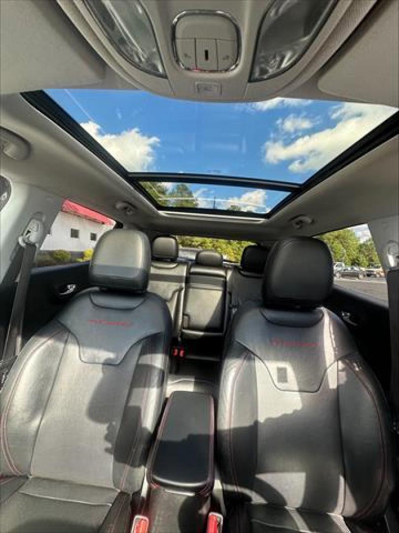 2017 Granite Crystal Metalic Jeep Compass Limited 4WD (3C4NJDDBXHT) , Continuously Variable Transmission transmission, located at 3900 Bragg Blvd., Fayetteville, NC, 28303, (910) 868-3000, 35.081905, -78.943367 - T-9914 - 2017 Jeep Compass 3C4NJDDBXHT635425 - Photo#9