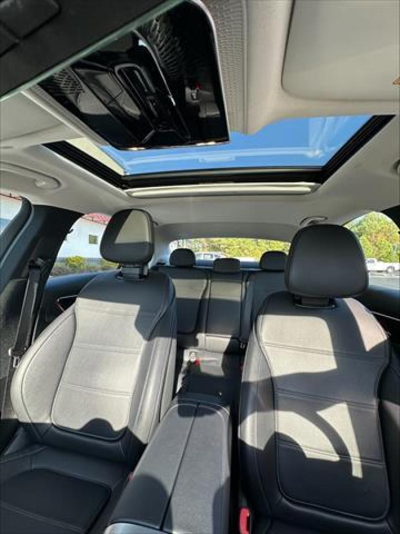 2023 Black Mercedes-Benz C-Class C300 Sedan (W1KAF4GBXPR) , 9-Speed Automatic transmission, located at 3900 Bragg Blvd., Fayetteville, NC, 28303, (910) 868-3000, 35.081905, -78.943367 - T-9930 - 2023 Mercedes-Benz C-Class W1KAF4GBXPR127965 - Photo#9