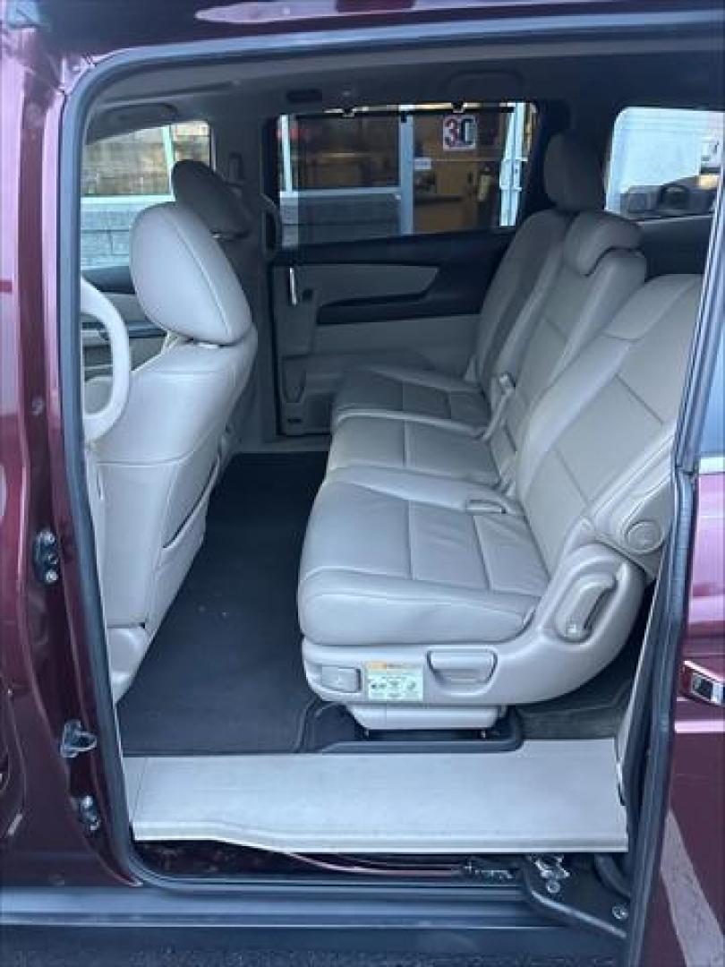 2016 Deep Scarlet Pearl Honda Odyssey EX-L (5FNRL5H67GB) , 6-Speed Automatic transmission, located at 3900 Bragg Blvd., Fayetteville, NC, 28303, (910) 868-3000, 35.081905, -78.943367 - T-9941 - 2016 Honda Odyssey 5FNRL5H67GB031939 - Photo#7