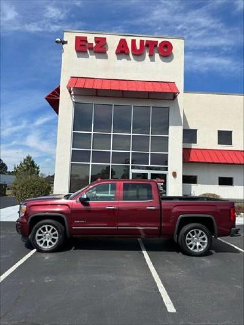 2015 Sonoma Red Metallic GMC Sierra 1500 Denali Crew Cab Short Box 4WD (3GTU2WEC5FG) , 6-Speed Automatic transmission, located at 3900 Bragg Blvd., Fayetteville, NC, 28303, (910) 868-3000, 35.081905, -78.943367 - T-9942 - 2015 GMC Sierra 1500 3GTU2WEC5FG360144 - Photo#0