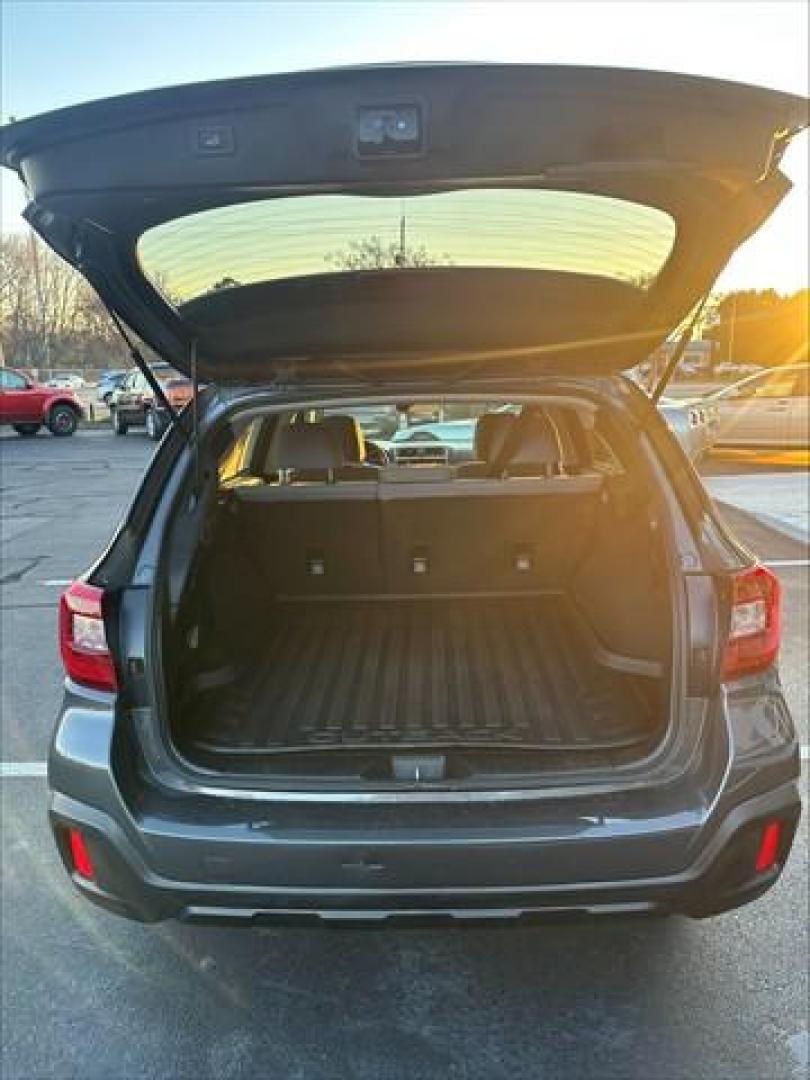 2018 Subaru Outback 2.5i Premium (4S4BSAFC9J3) , Continuously Variable Transmission transmission, located at 3900 Bragg Blvd., Fayetteville, NC, 28303, (910) 868-3000, 35.081905, -78.943367 - T-9944 - 2018 Subaru Outback 4S4BSAFC9J3250827 - Photo#4