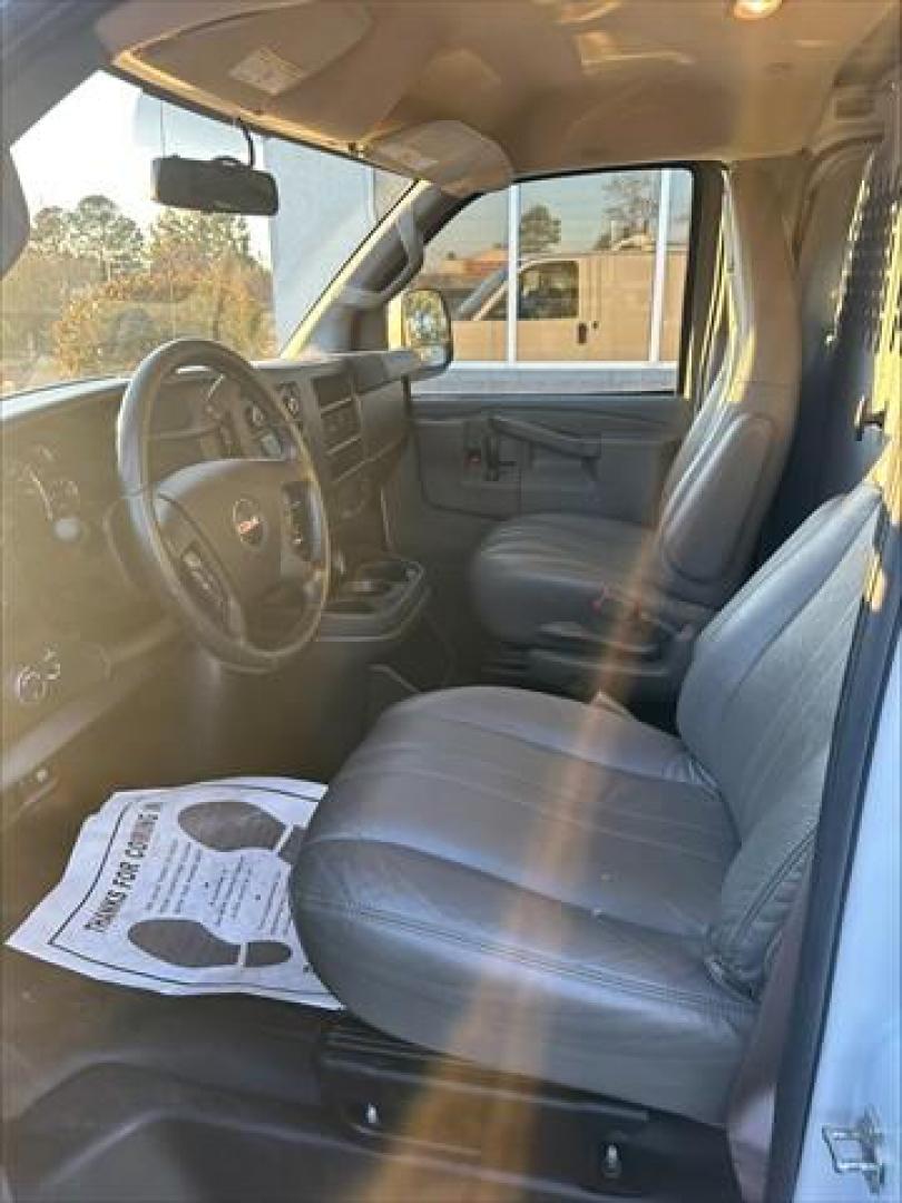 2023 GMC Savana G2500 Cargo (1GTW7AFP5P1) , 6-Speed Automatic transmission, located at 3900 Bragg Blvd., Fayetteville, NC, 28303, (910) 868-3000, 35.081905, -78.943367 - T-9958 - 2023 GMC Savana 1GTW7AFP5P1101426 - Photo#5