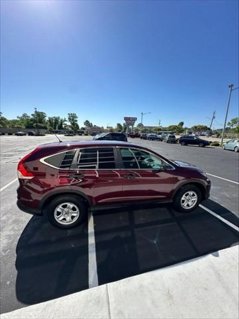 2014 Basque Red Pearl II Honda CR-V LX 2WD 5-Speed AT (5J6RM3H32EL) , 5-Speed Automatic transmission, located at 3900 Bragg Blvd., Fayetteville, NC, 28303, (910) 868-3000, 35.081905, -78.943367 - T-9965 - 2014 Honda CR-V 5J6RM3H32EL029950 - Photo#2