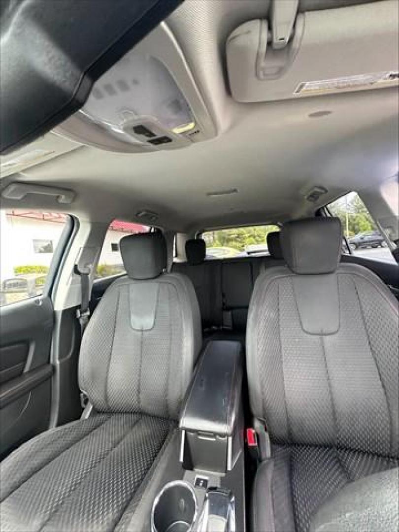 2015 Quicksilver Metallic GMC Terrain SLE1 AWD (2GKFLVEK8F6) , 6-Speed Automatic transmission, located at 3900 Bragg Blvd., Fayetteville, NC, 28303, (910) 868-3000, 35.081905, -78.943367 - T-9974 - 2015 GMC Terrain 2GKFLVEK8F6335049 - Photo#8