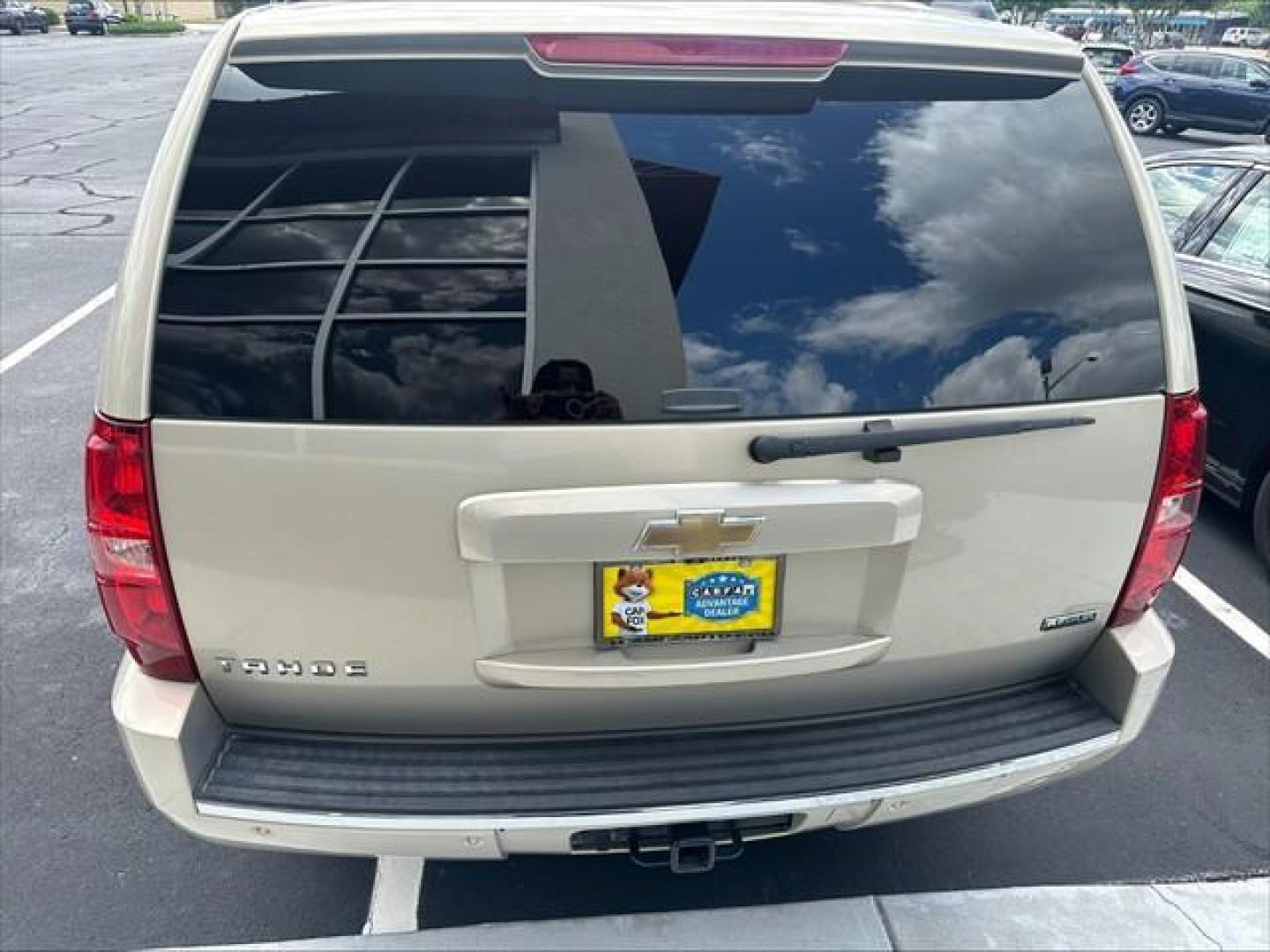 2011 Chevrolet Tahoe LTZ 4WD (1GNSKCE03BR) , 6-Speed Automatic transmission, located at 3900 Bragg Blvd., Fayetteville, NC, 28303, (910) 868-3000, 35.081905, -78.943367 - T-9981 - 2011 Chevrolet Tahoe 1GNSKCE03BR116604 - Photo#3