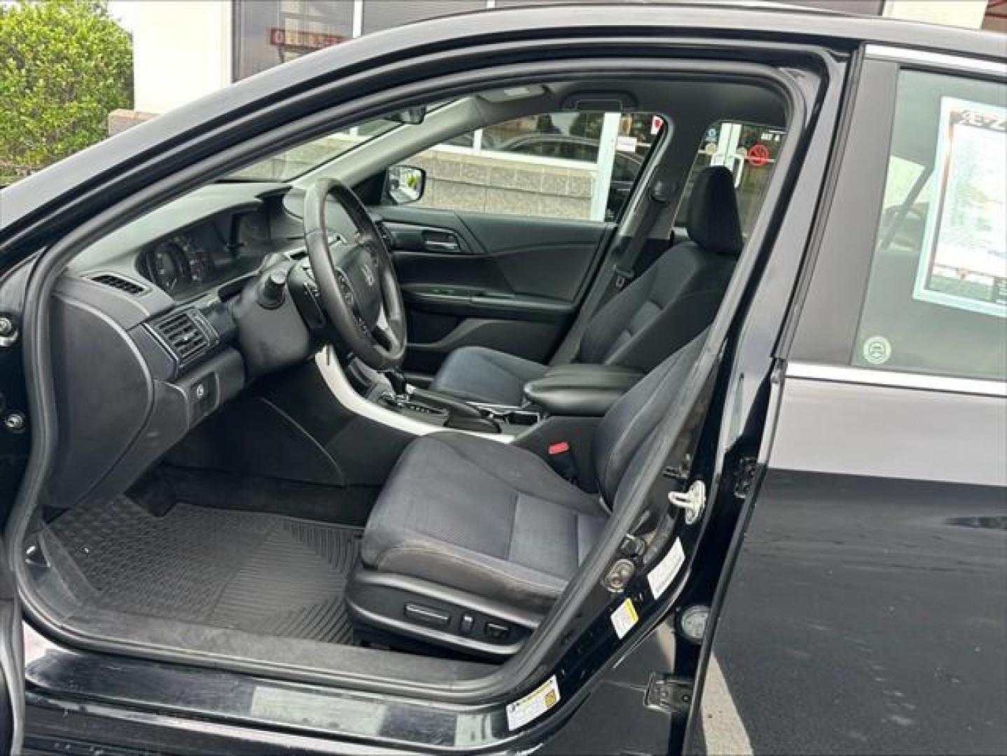 2015 Crystal Black Pearl Honda Accord Sport Sedan CVT (1HGCR2F53FA) , Continuously Variable Transmission transmission, located at 3900 Bragg Blvd., Fayetteville, NC, 28303, (910) 868-3000, 35.081905, -78.943367 - T-10000 - 2015 Honda Accord 1HGCR2F53FA089679- Photo#5